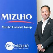 多彩な職種、銀行・信託・証券間で異動も 変化楽しめる人求む